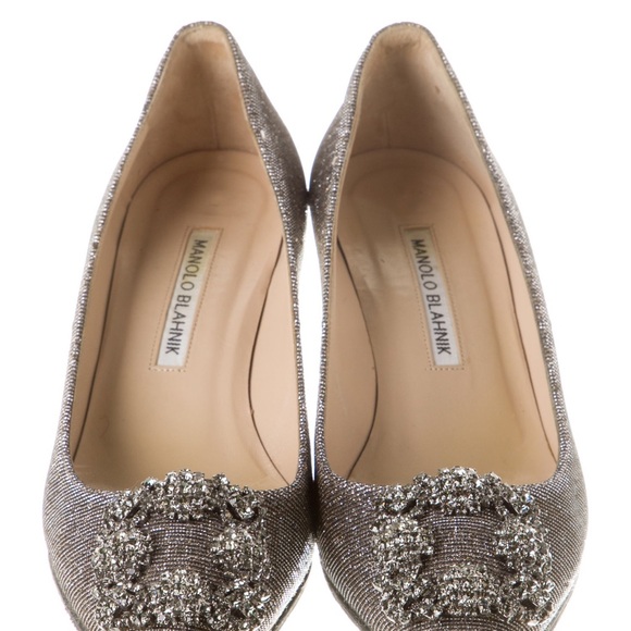 Manolo Blahnik 50 HANGISI  Metallic Crystal-Toe Pump, Gold/Silver~EU 36.5/US 6.5 - Picture 11 of 15